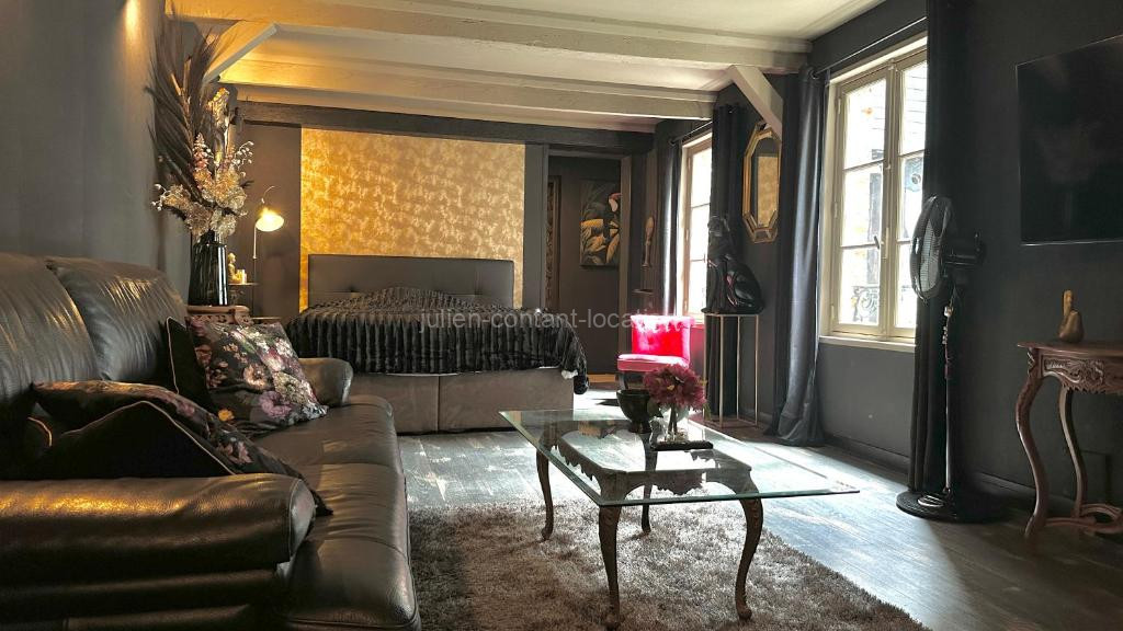 Photo de LA BLACK ROOM / Les suites romantiques à Honfleur centre historique