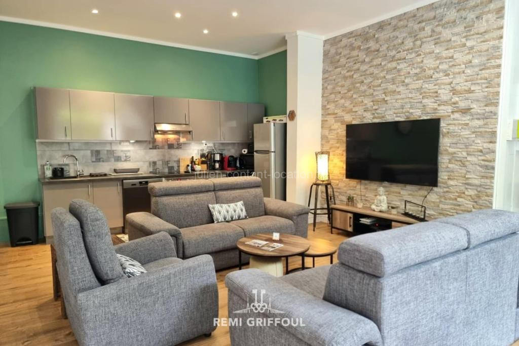 Photo de The Wall City Center Terrace & Parking 4 Guests