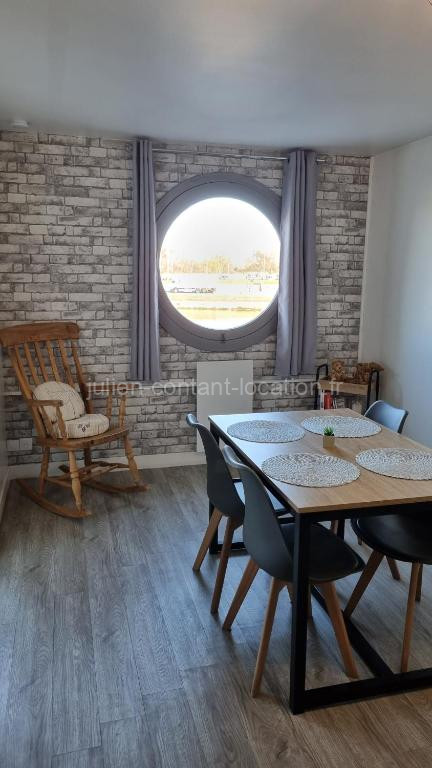Photo de L'Honna Flow, appartement de charme près du centre.