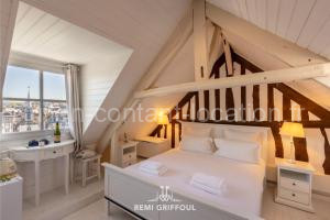 Dolphin view - studio - Cozy nest with a view of the port à Honfleur