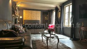 LA BLACK ROOM / Les suites romantiques à Honfleur centre historique à Honfleur