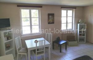 Le MAELY, studio au calme, centre de Honfleur (linge fourni) à Honfleur