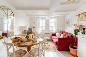 Photo de la Maisons de vacances La Cabine - cœur de Honfleur - vue imprenable à Honfleur